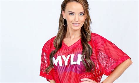 'mylf.