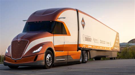 Semi.