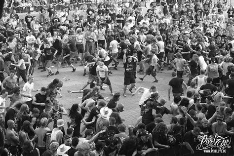 moshing.